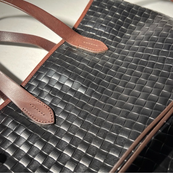 Dooney & Bourke Woven Leather Tote Black Brown Trim Shoulder Bag - Picture 10 of 16